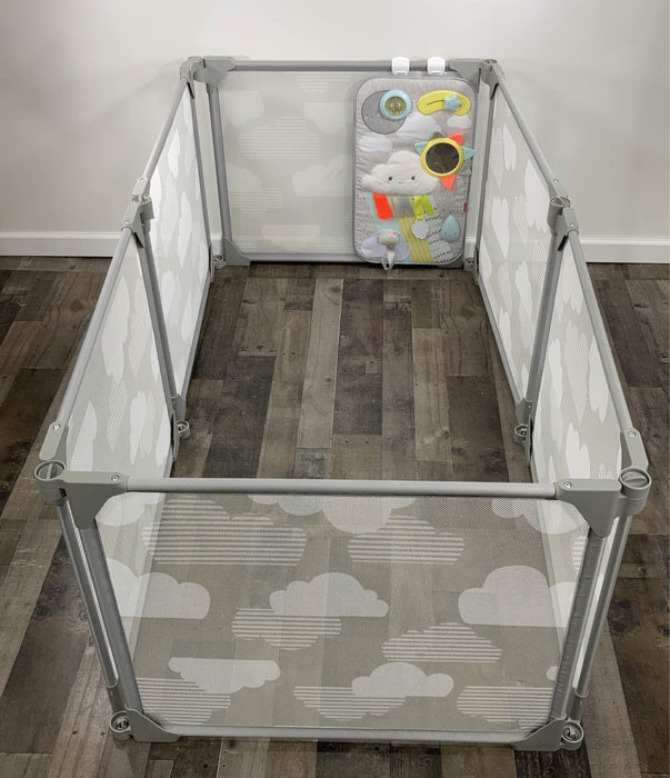 secondhand Skip Hop Playview Expandable Enclosure