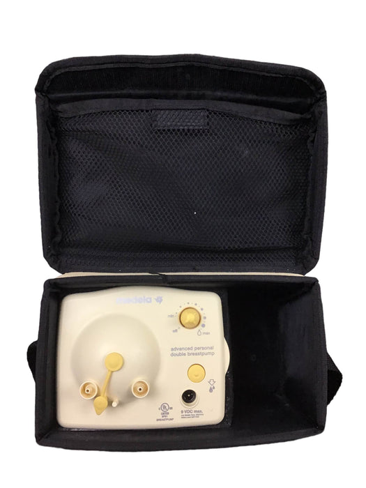 secondhand Medela Pump in Style Advanced with Tote