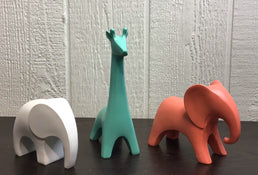 used BUNDLE Child’s Room Decor