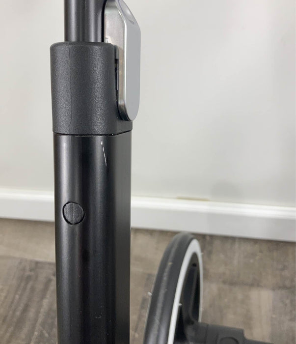 Shop Cybex PRIAM Stroller Frame, 2017, Chrome at Goodbuygears