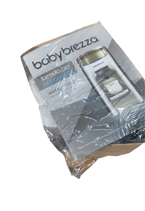 Shop Baby Brezza Formula Pro Advanced Baby Formula Dispenser, White at Goodbuygears