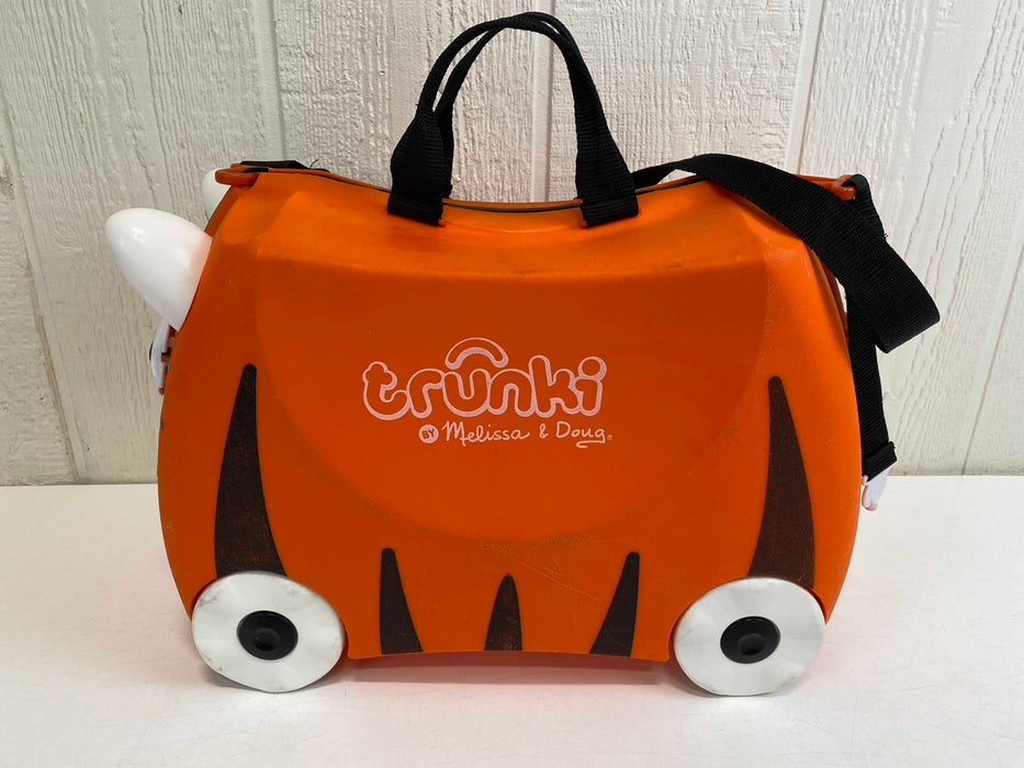 secondhand Melissa & Doug Trunki