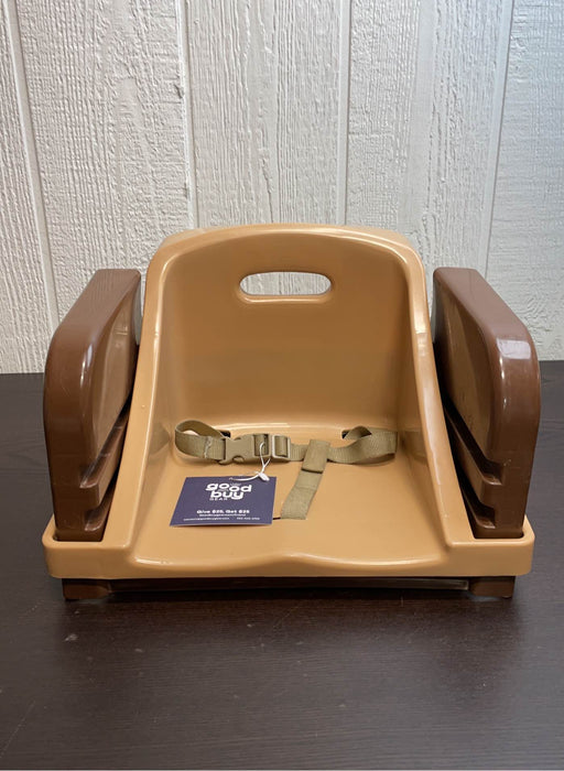 Shop Booster Seat at Goodbuygears