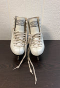 Shop Hespeler Junior Figure Skates, Size 12J at Goodbuygears