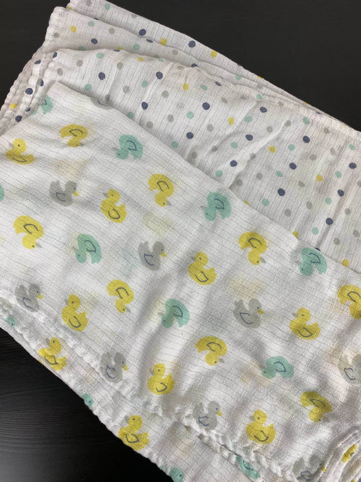 used BUNDLE Baby Blankets