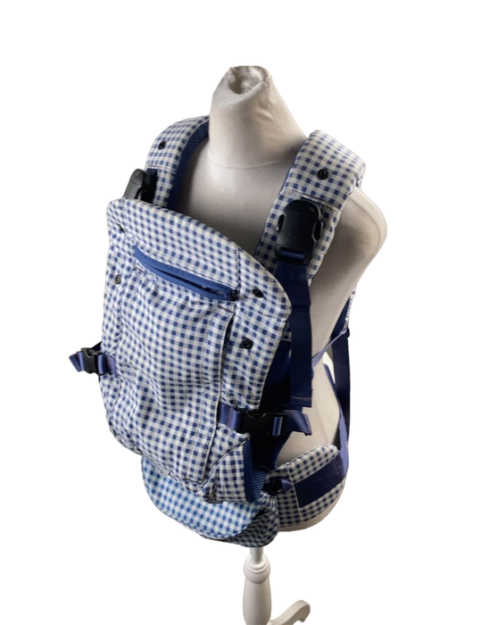 Shop Colugo The Baby Carrier, Gingham at Goodbuygears