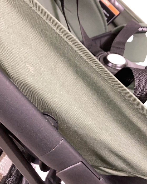 Shop Bugaboo Butterfly Stroller, Forest Green, 2022 at Goodbuygears