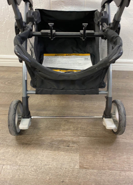 Shop Graco SnugRider Elite Infant Car Seat Frame Stroller, 2012 at Goodbuygears