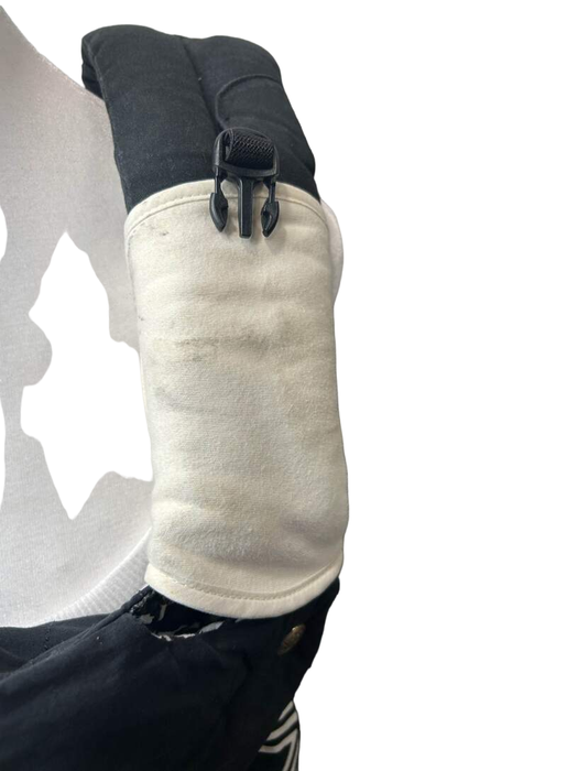 Shop Lillebaby Complete All Seasons Baby Carrier at Goodbuygears