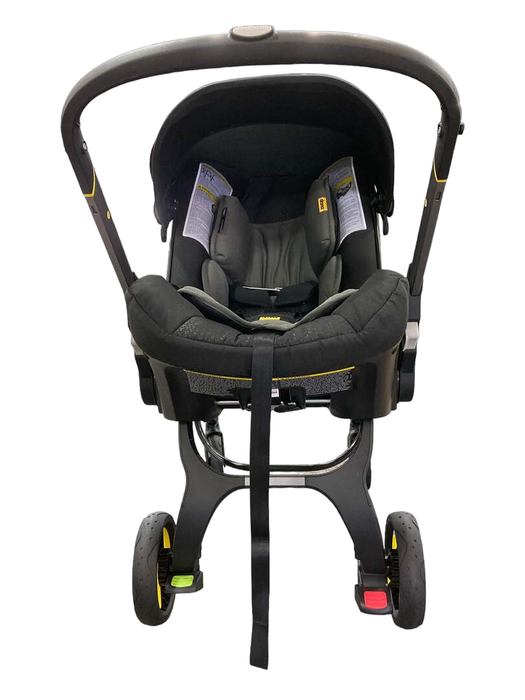 Shop Doona Infant Car Seat & Stroller Combo, 2023, Nitro Black at Goodbuygears