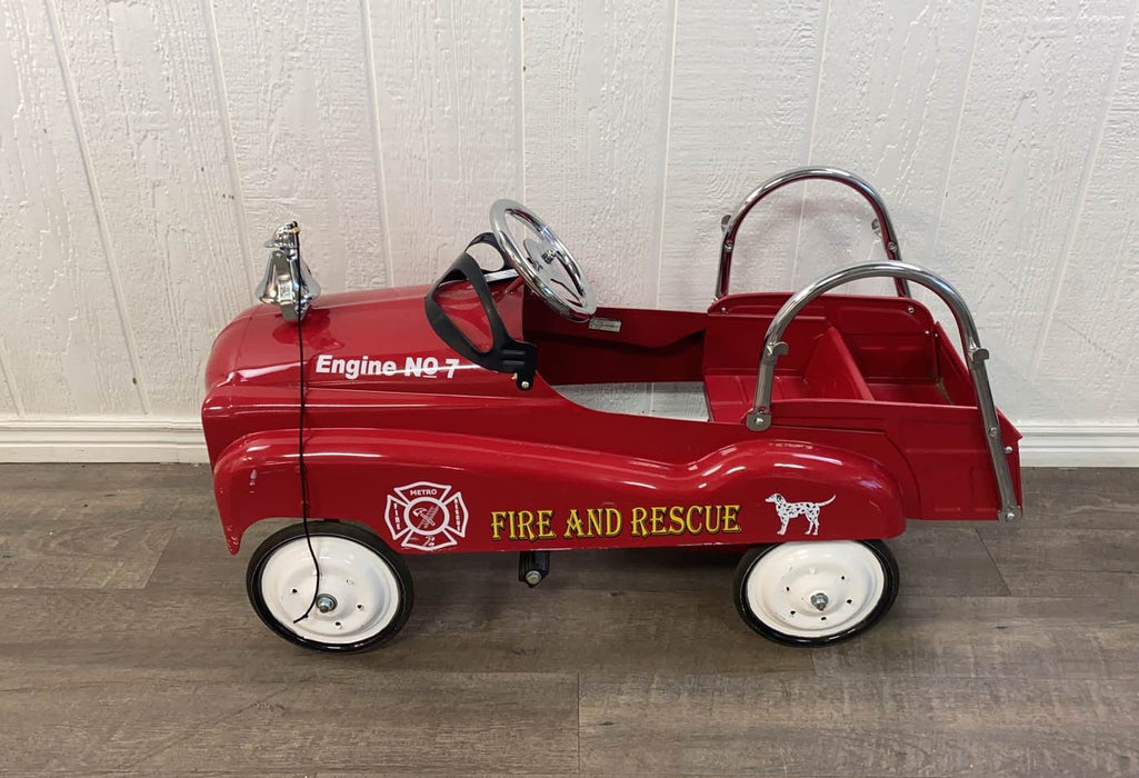 Shop InStep Pedal Car, Fire Truck at Goodbuygears