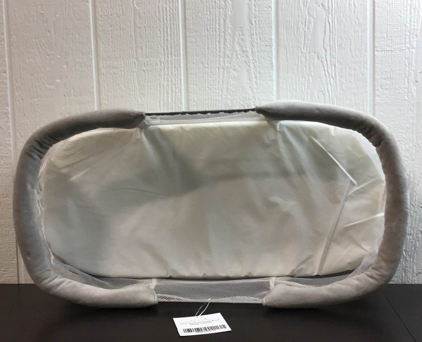 used Summer Infant SwaddleMe By Your Side Sleeper