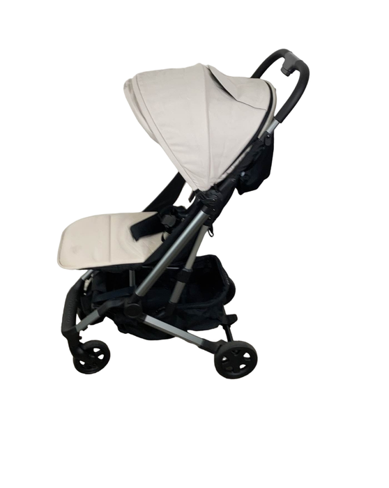 Shop Colugo Compact Stroller, 2022, Dune at Goodbuygears