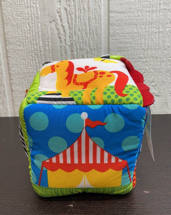 Shop Infantino Big Top Discovery Cube at Goodbuygears