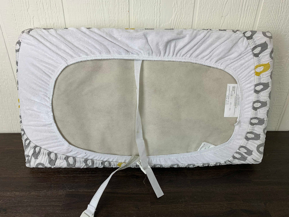 used LA Baby Waterproof Contour Changing Pad