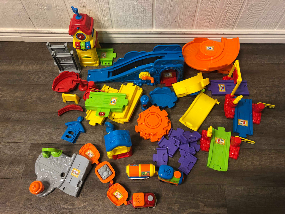 secondhand VTech Go! Smart Wheels Train Station Playset