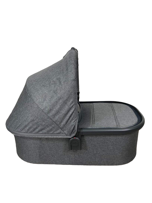 Shop UPPAbaby VISTA V2 Stroller, 2022, Greyson (Charcoal Melange) at Goodbuygears