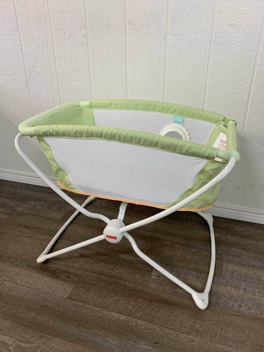 used Fisher Price Rock N’ Play Portable Bassinet