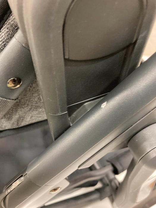 Shop UPPAbaby CRUZ V2 Stroller, Greyson (Charcoal Melange), 2021 at Goodbuygears