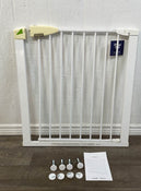 secondhand Munchkin Easy Close Gate