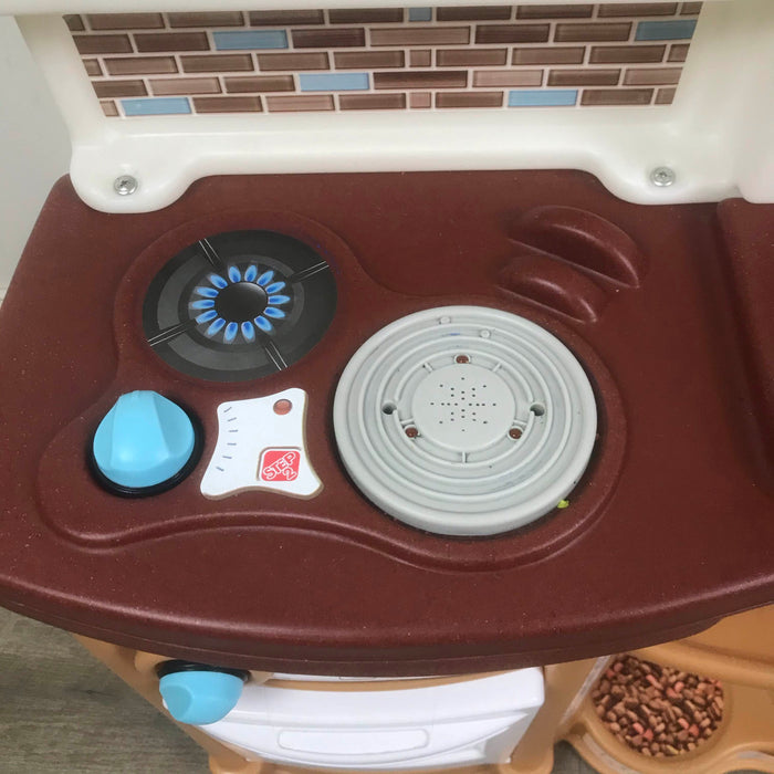 secondhand Pretend Play
