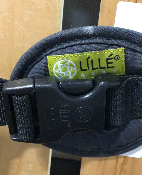 used Lillebaby Complete All Seasons Baby Carrier