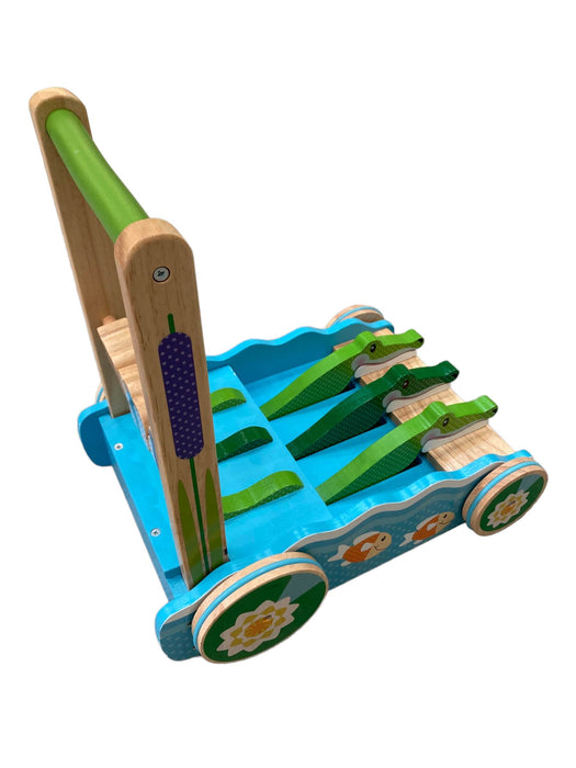 used Melissa & Doug Chomp and Clack Alligator Push Toy