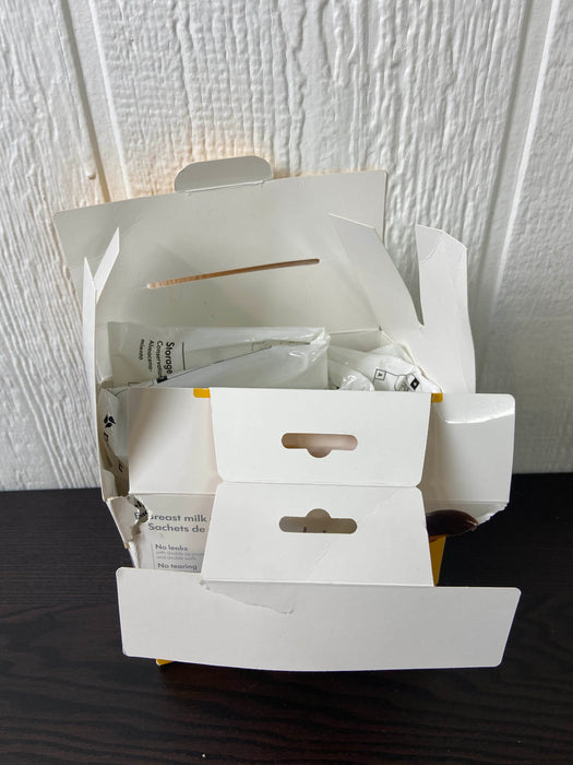 secondhand Medela Milk Storage Bags