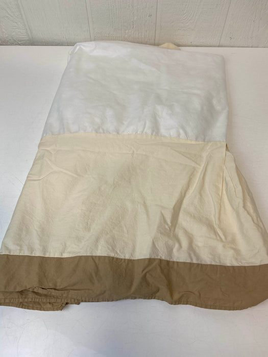 used BUNDLE Nursery Accessories