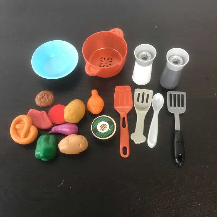 Step2 Fun With Friends Play Kitchen