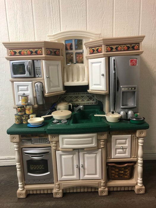 Step2 LifeStyle Dream Kitchen Playset With Accessories